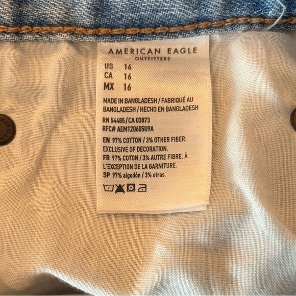 American Eagle 90s boyfriend denim shorts distressed - Picture 7 of 10